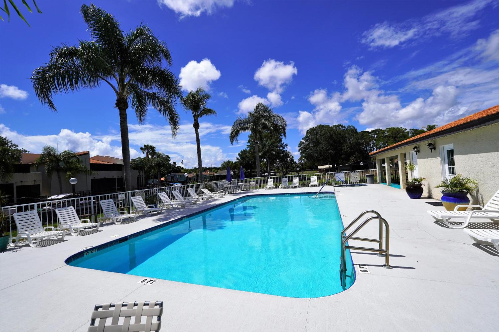 Florida Condos On Lake Tarpon 帕姆港 外观 照片